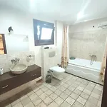 Sphendone Hotel