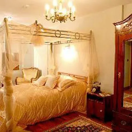 Sphendone Hotel 4*