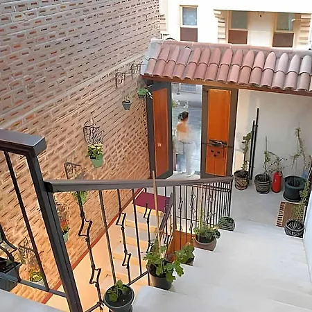 Sphendone Hotel
